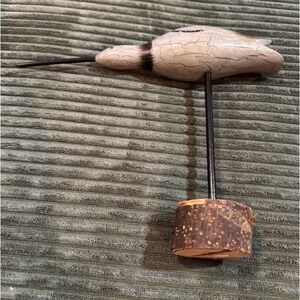 Heritage Mint Hand Carved Wooden Bird Figurine Rustic Log Base Folk Art‎